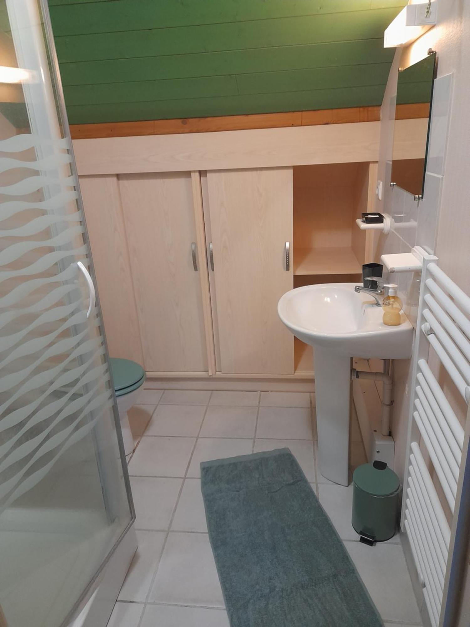 Domaine De La Tour Carree - 3 Chambres Benoitville المظهر الخارجي الصورة